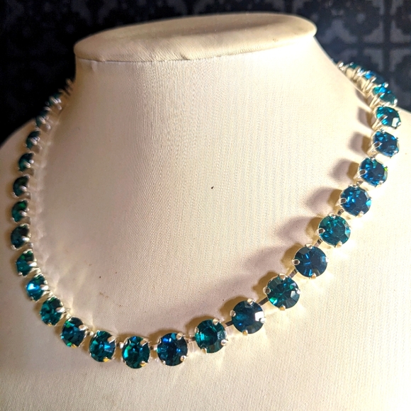 Blue Apatite Swarovski Crystal Necklace & Earrings in Silver Plated or Gold - Picture 2 of 8